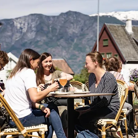 Aurlandsfjord Hotel 3*